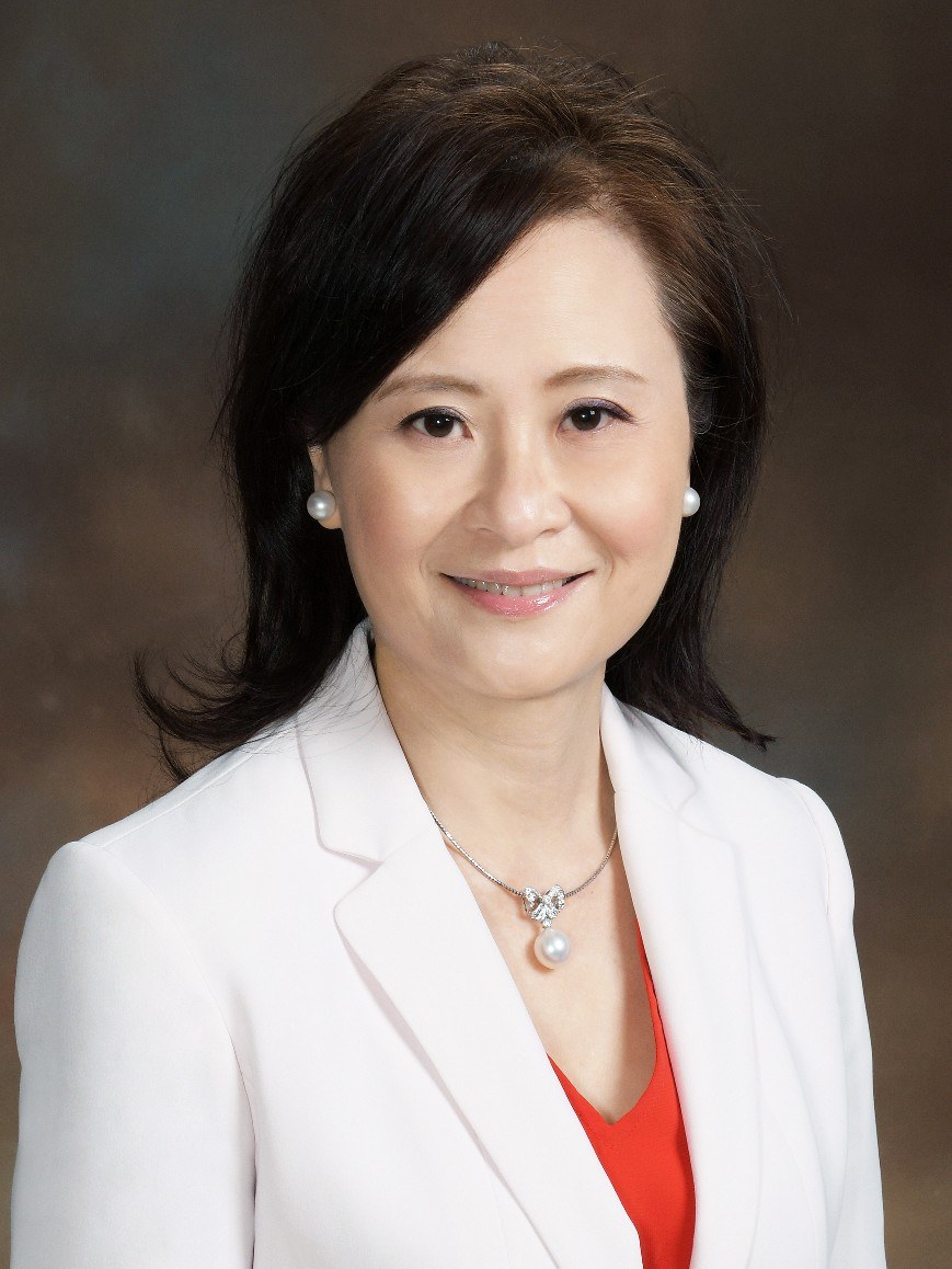 Shiuwaiyee Winnie cropped